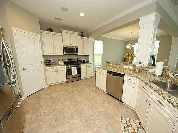 1452 Milldam Pass — Photo 3