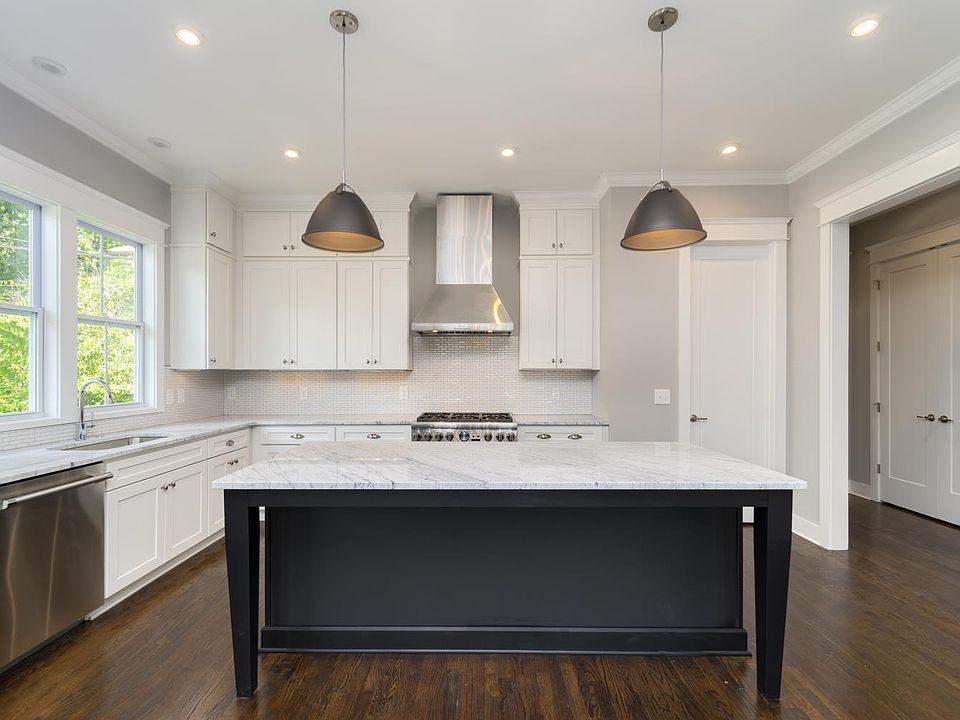 1st image of 3323 Orleans Ave Lot 1