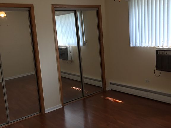 5th image of 6400 Skokie Blvd Unit 102