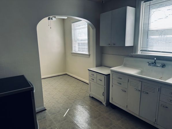 1617 Flora Ave APT 2