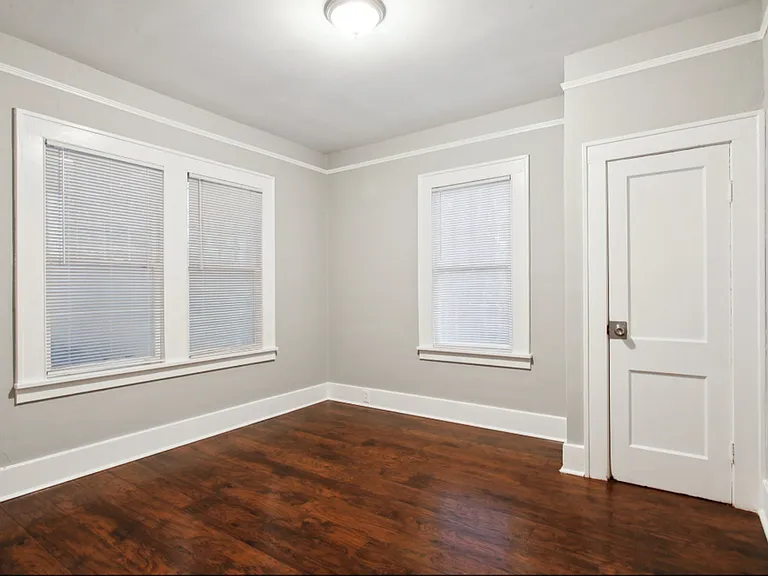 1203 E 38th St — Photo 12