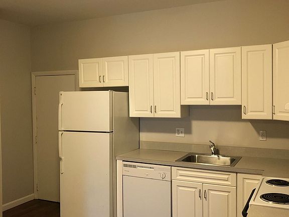landlord_unit_photo_48669707_7
