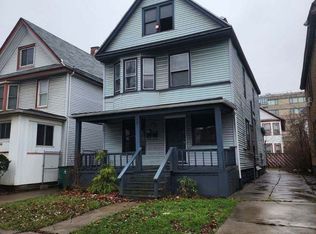 39 Glendale Pl, Buffalo, NY 14208