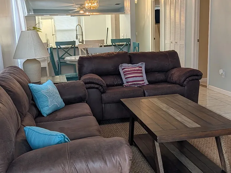 7813 N North Lagoon Dr #C6 — Photo 6