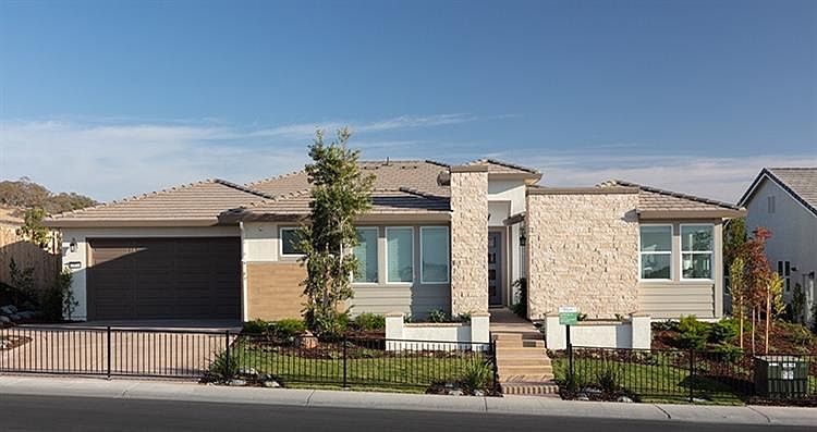 1st image of 2800 Romano Dr