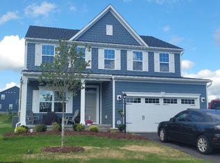 269 Falling Water Ln, Morgantown, WV 26508