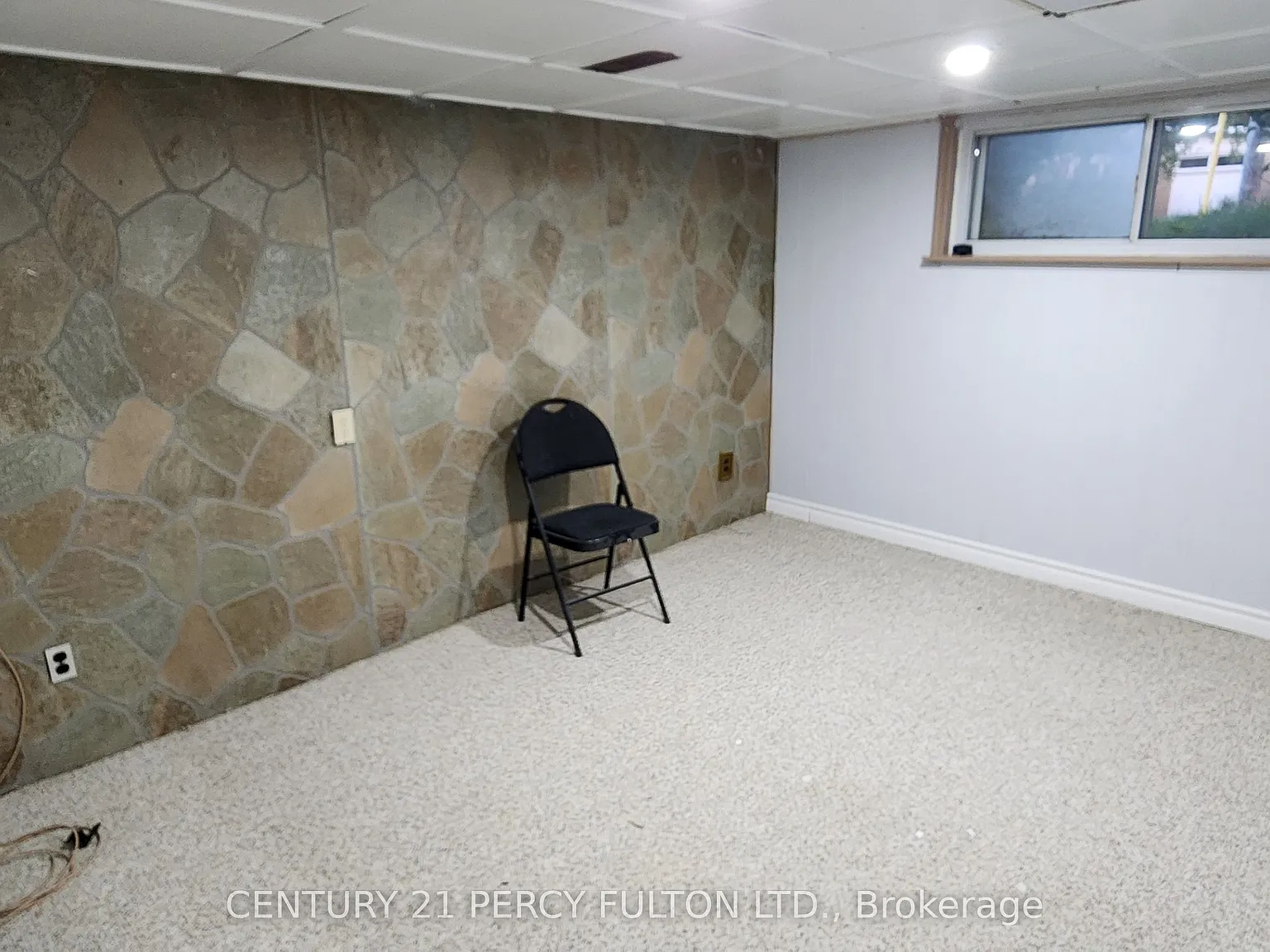 3 bed, $1,775 — Photo 3