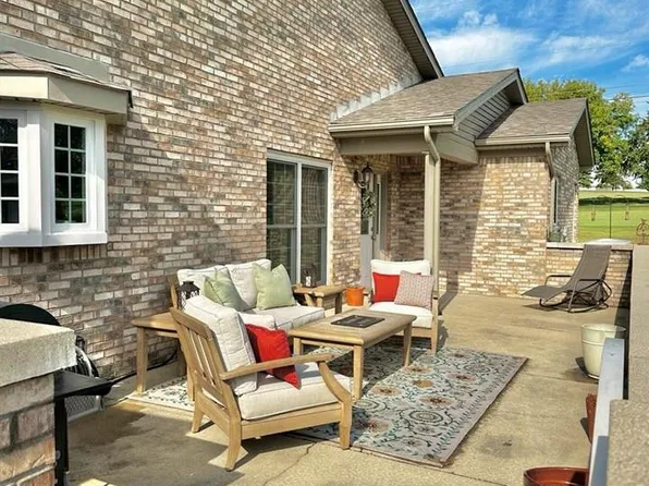 40 Golf View Ct, Elizabethtown, KY 42701