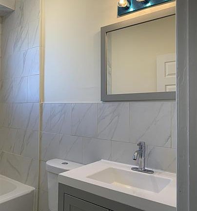 5th image of 7 William St #3