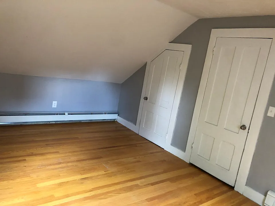 40 Pond St #3
