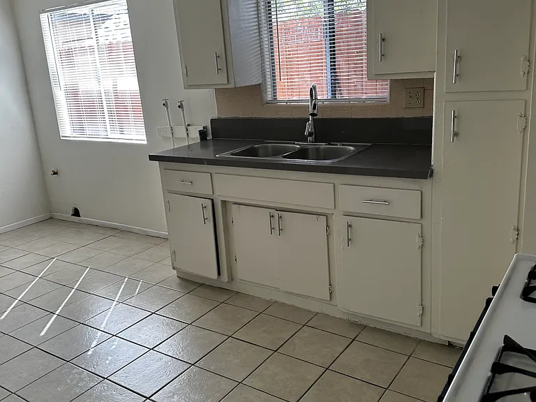 15307 Prairie Ave #2 — Photo 15