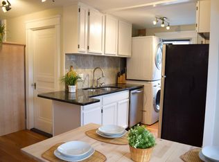 33 Almy St #2, Newport, RI 02840