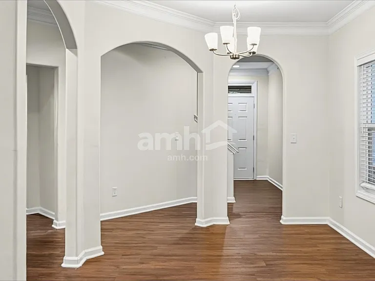 2080 Lily Valley Dr — Photo 6