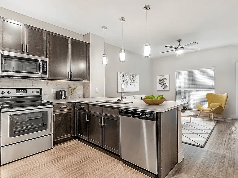 East Vue Ranch Apartments — Photo 51