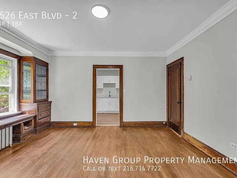 3526 East Blvd #2 — Photo 8