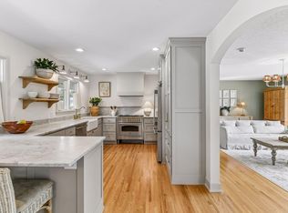 15803 Holdridge Rd E, Wayzata, MN 55391