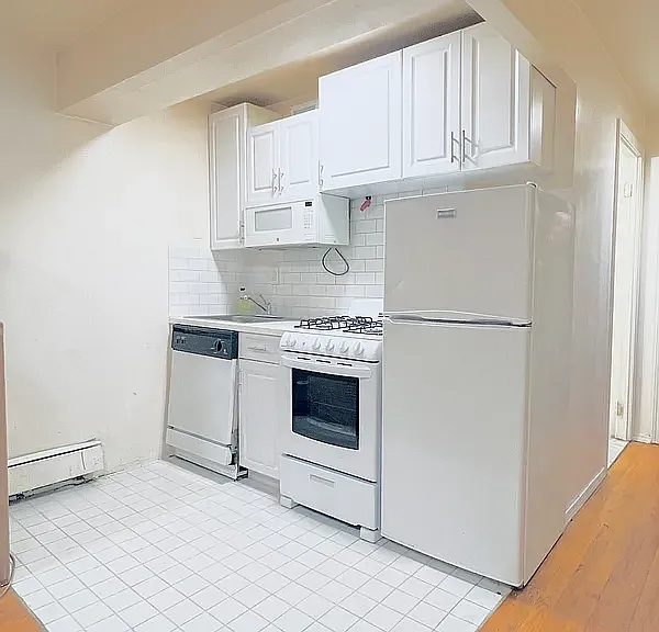 1425 York Ave #7C — Photo 2