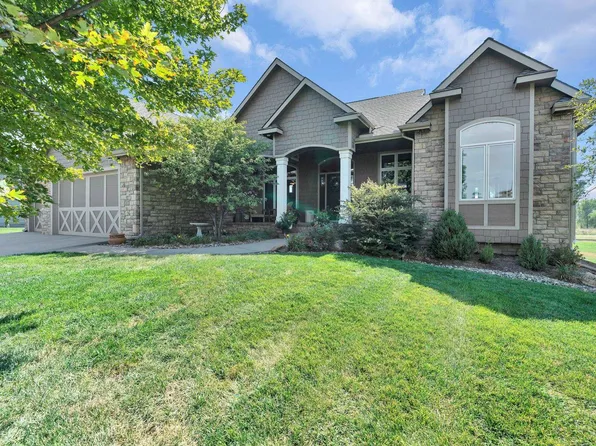 1717 E Elk Ridge Ave, Goddard, KS 67052