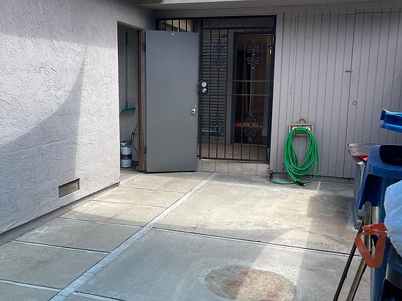 2nd image of 6261 Caminito Telmo