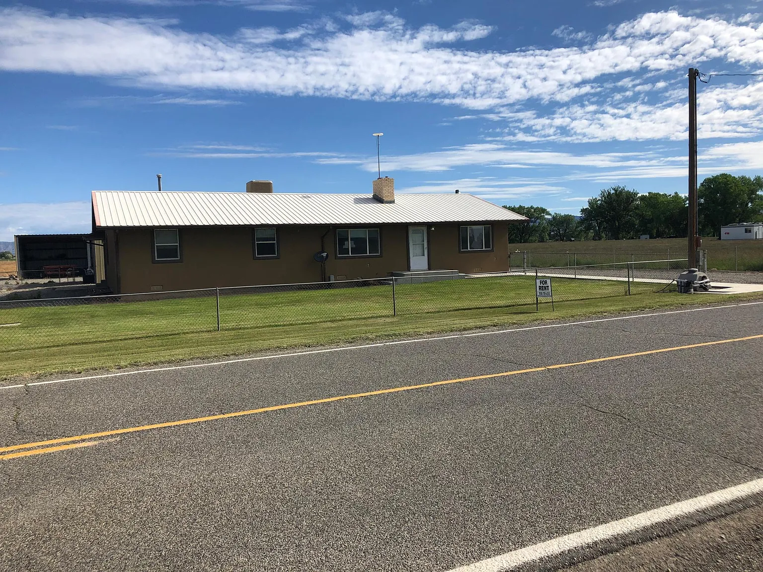4 bed, 2000 sqft, $2,750 — Photo 1