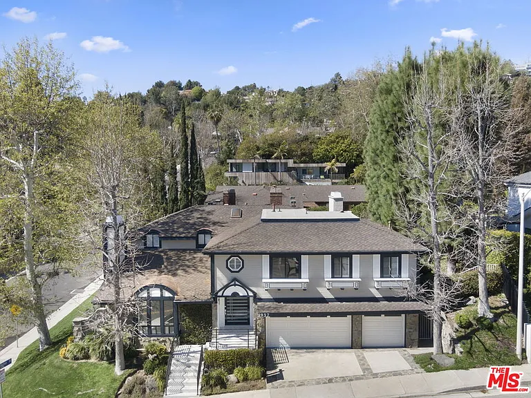 2937 Deep Canyon Dr — Photo 26