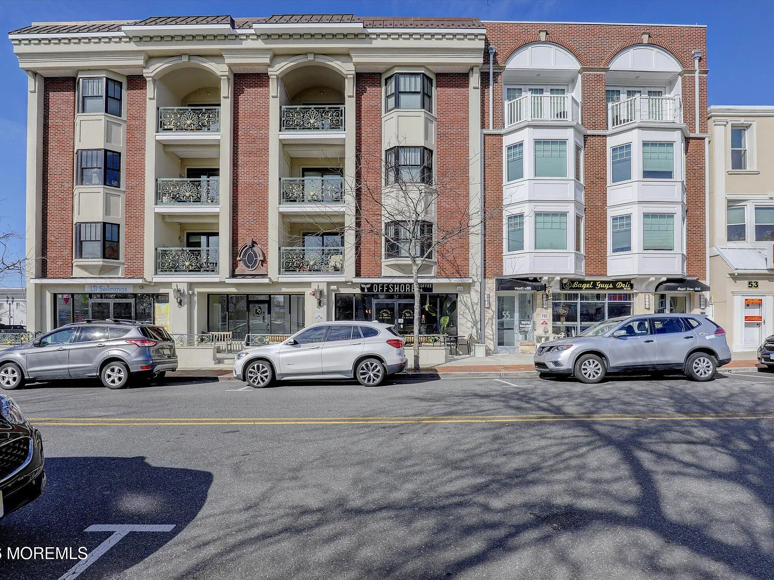 2 bed, 10032 sqft, $2,300 — Photo 4