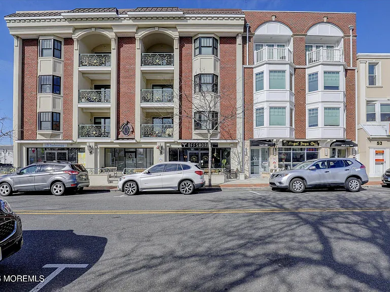 55 Brighton Ave #4 — Photo 4