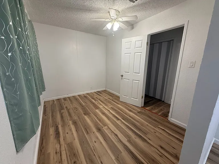 809 Spruce Ave — Photo 13