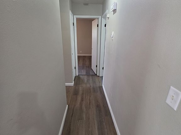 5th image of 3306 Saratoga Dr