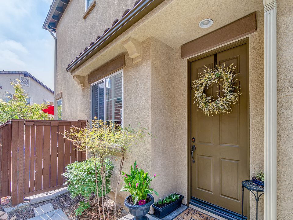 1st image of 282 Tiburon Dr Unit 181