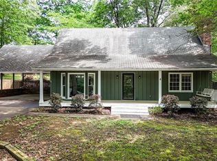 26 Ridgewood Dr, Cartersville, GA 30120
