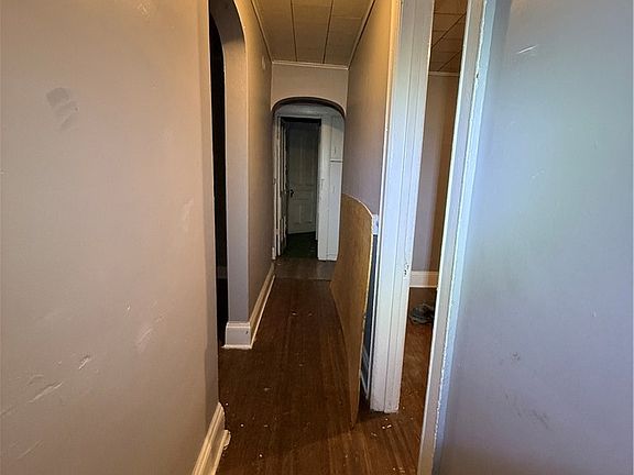 2nd image of 36 Avenue A