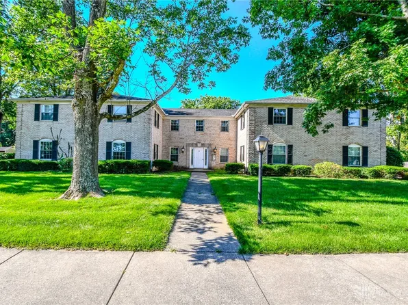 290 E Alex Bell Rd, Dayton, OH 45459