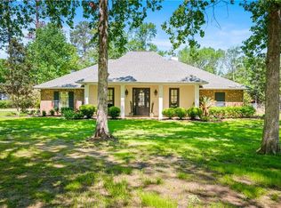 1010 Lake Dr, Woodworth, LA 71485