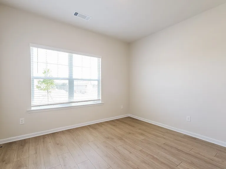 200 Sunfish Cir — Photo 12