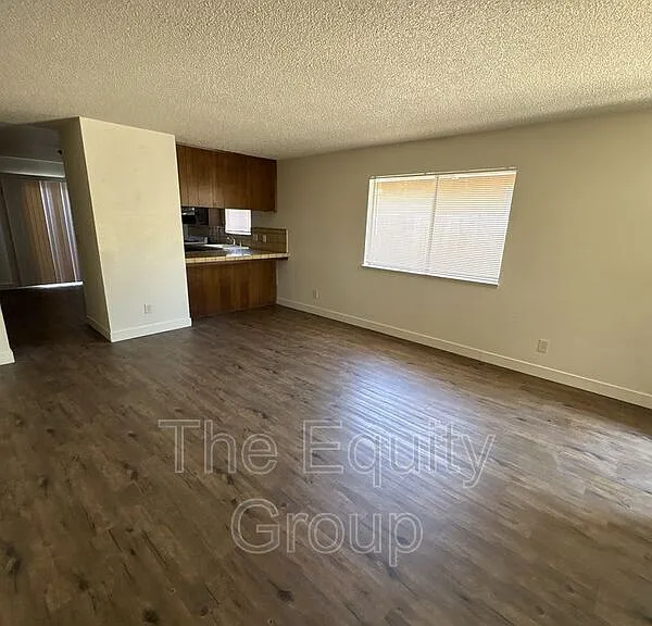 3701 S Shady St — Photo 3
