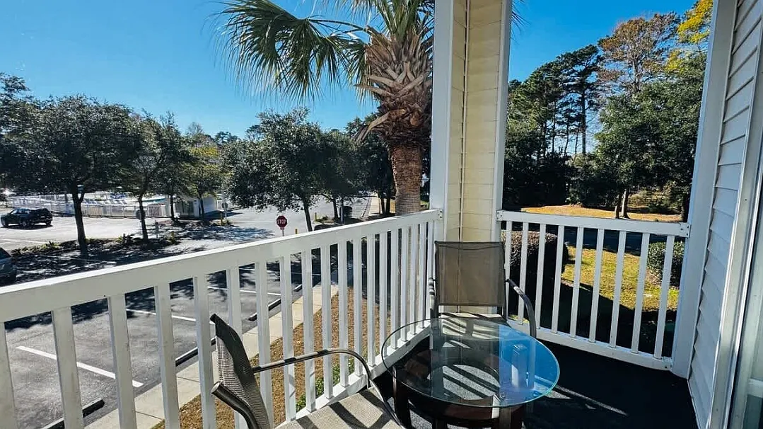 1 bed, 800 sqft, $1,450 — Photo 3