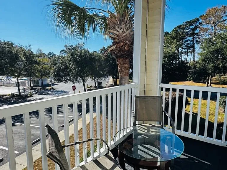 1314 River Oaks Dr #F — Photo 3