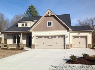 145 Exeter Dr, Raeford, NC 28371