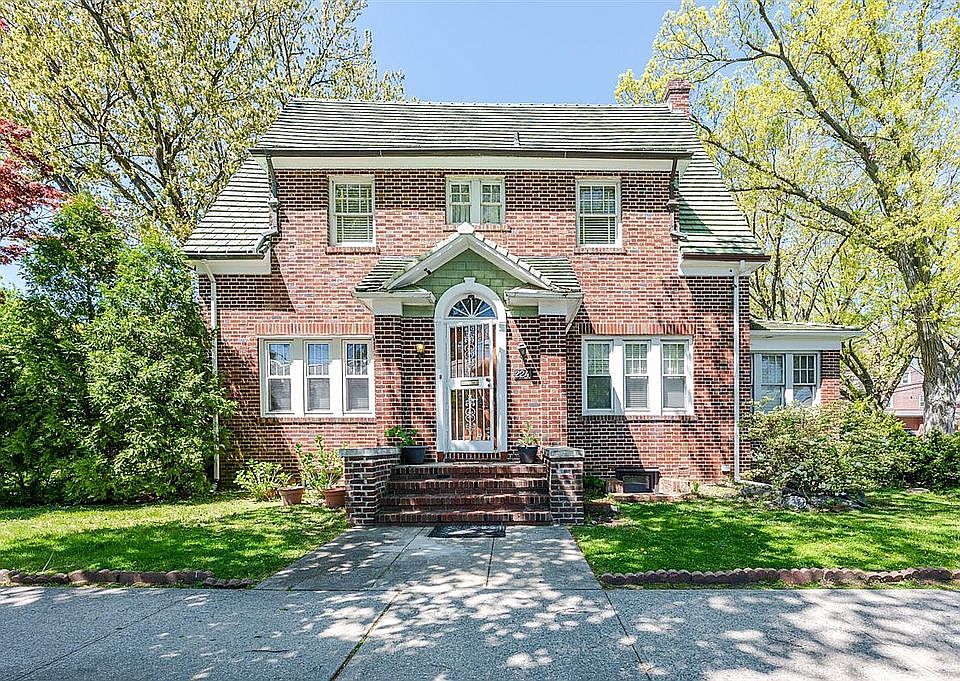 1st image of 2241 Gunther Ave