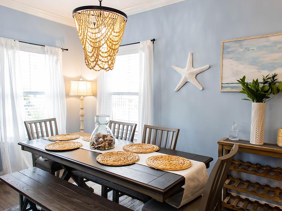 1st image of 37 Coral Way #37