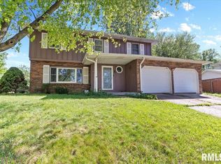 68 Marchelle Ave, Springfield, IL 62702