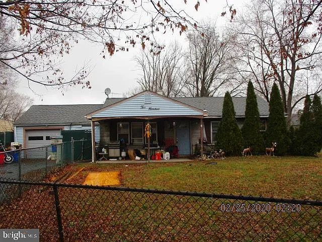 200 Dorset Ave photo 1