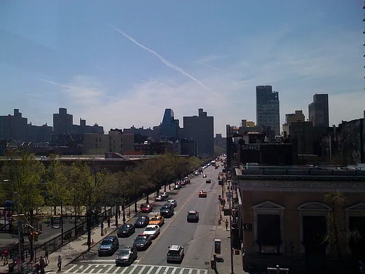 Rented by City Connections Realty | media 68