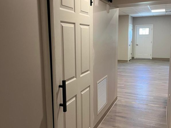 145 School St APT 402