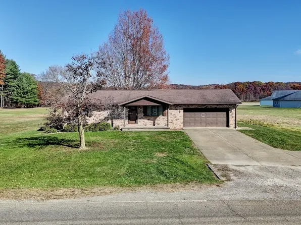 2005 N Water Street Ext, Uhrichsville, OH 44683