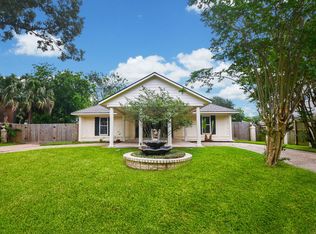 1606 W Chelsea Pl, Seabrook, TX 77586
