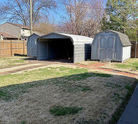 4th image of 2316 Azra Ct