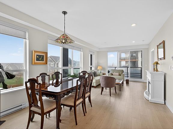 5th image of 1792 Starling Dr #319