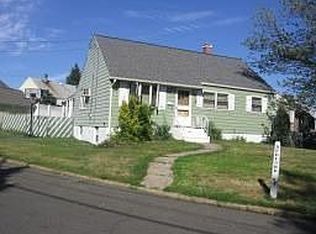 222 Regina St, Iselin, NJ 08830